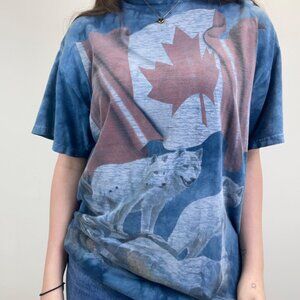 M Vintage Niagara Falls Canada Wolves Graphic T